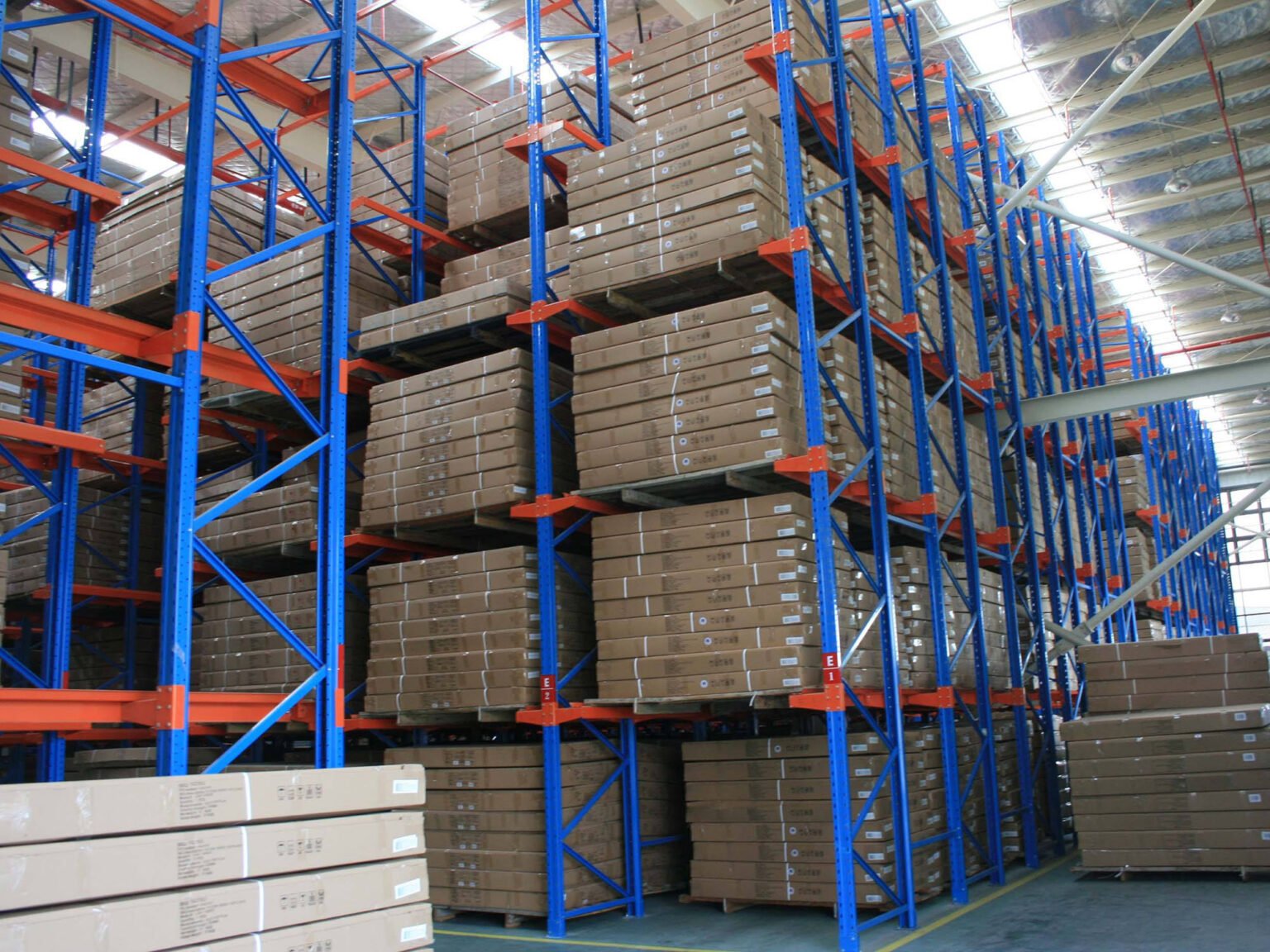 China Drive In Drive Through Pallet Racking System Supplier