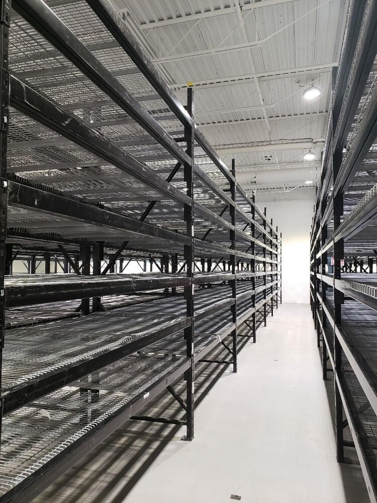 black pallet racking