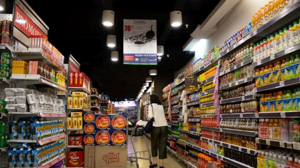 supermarket shelf storage